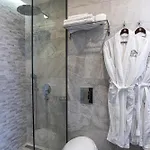 Nemo & Hotel 5*