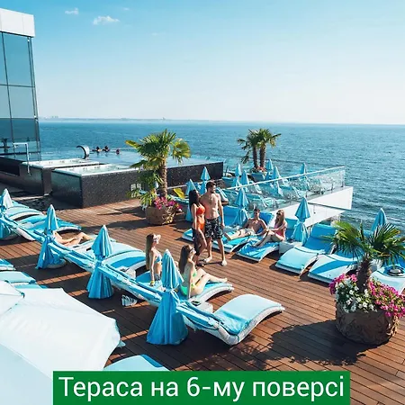 Nemo & Hotel Odessa