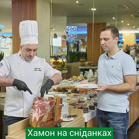 Nemo & 5* Odesa