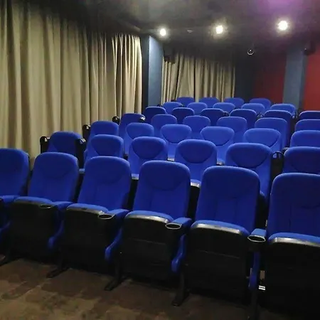 Отель Nemo & 5*